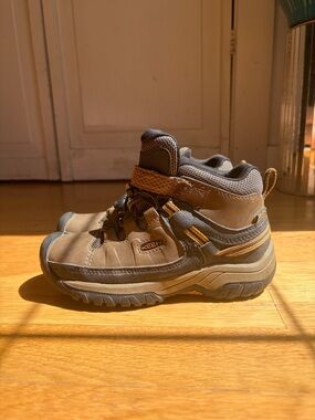 Keen Kids Hiking Boots